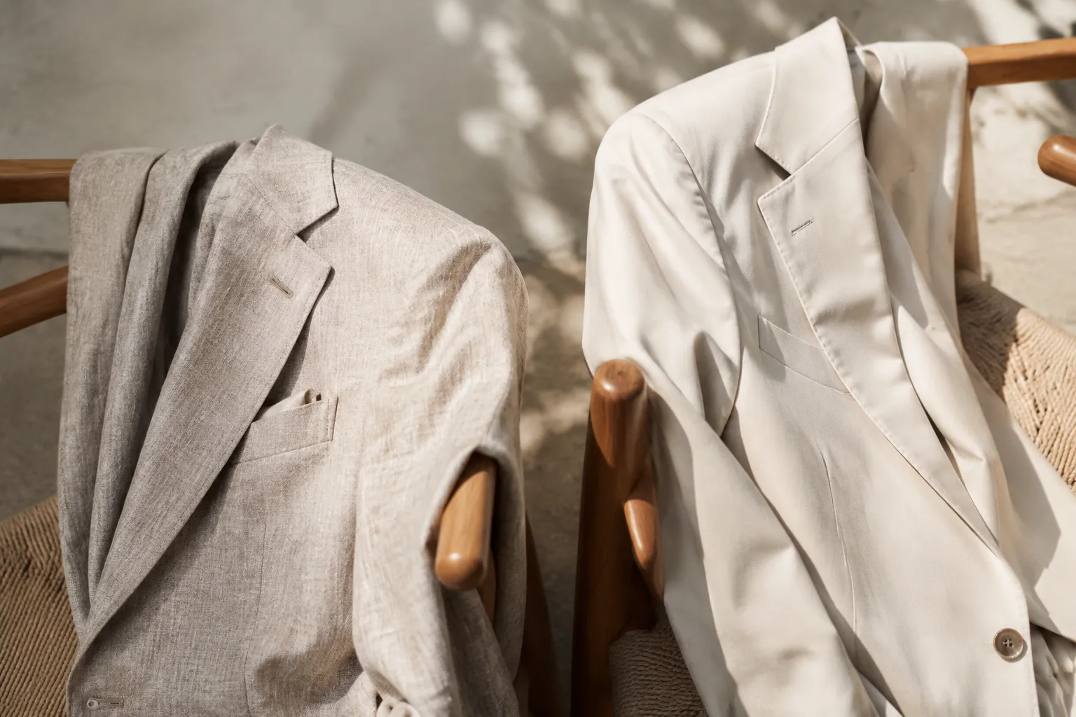 Blazer de linho ou algodão: o duelo da alfaiataria leve para o verão